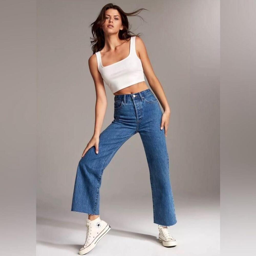 Aritiza Denim Forum - The Farrah Wide Leg